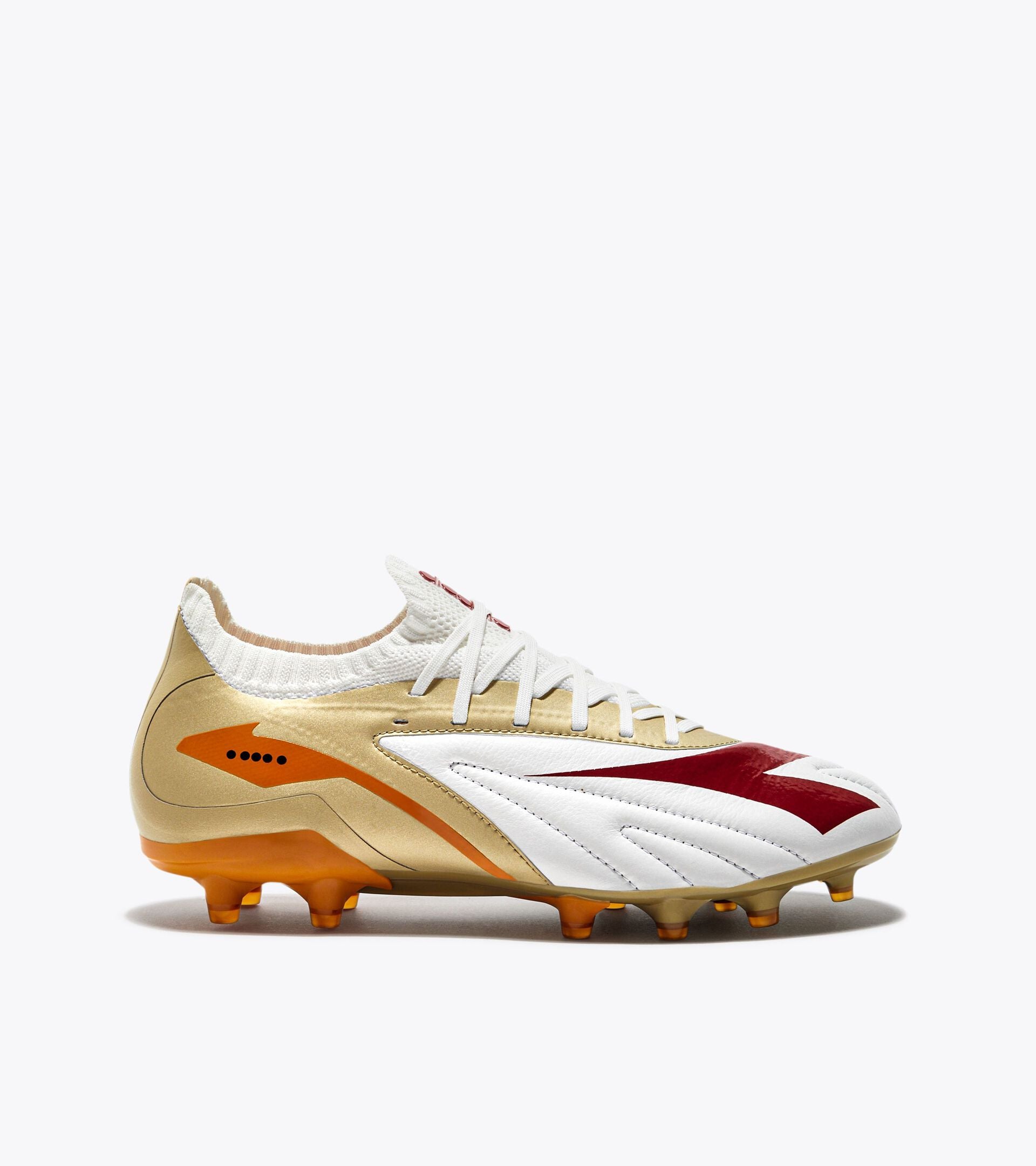 Diadora Maximus Elite SLX Soccer Cleats (white/chili pepper/russet ora