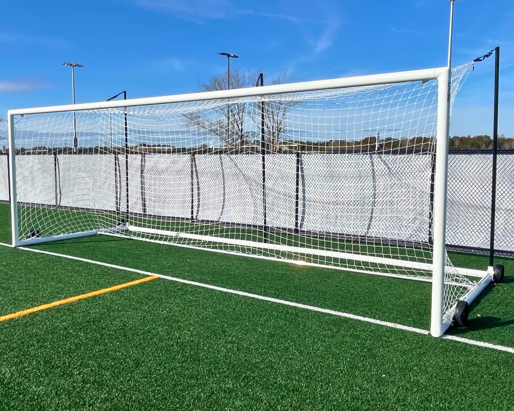 Porterías de fútbol Pevo Stadium Series de 8' x 24' con postes (par)