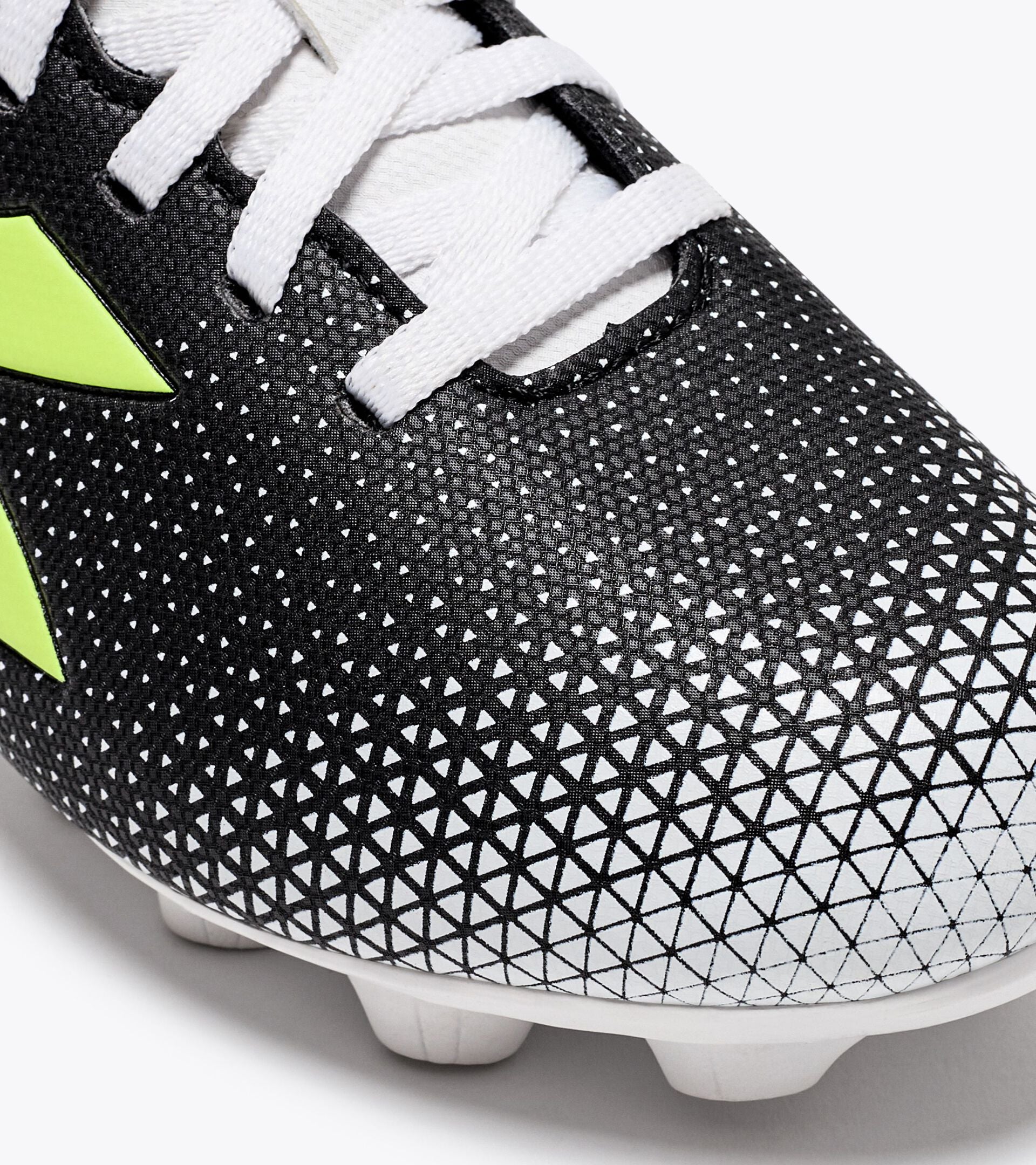 Diadora Pichichi 6 MD JR (black/yellow fluo dd/white)-Soccer Command