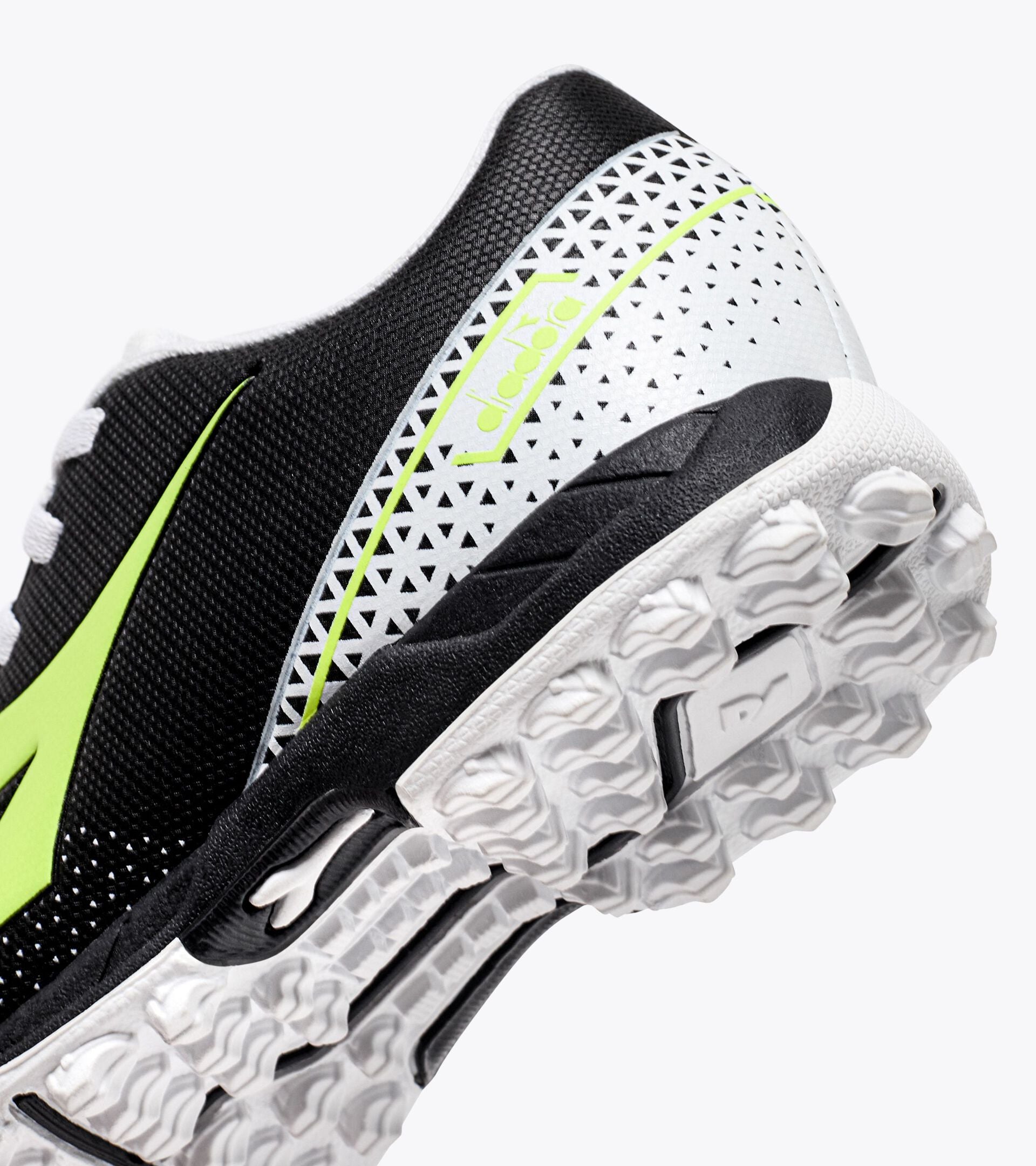 Diadora Pichichi 6 TF JR (black/yellow fluo dd/white)-Soccer Command