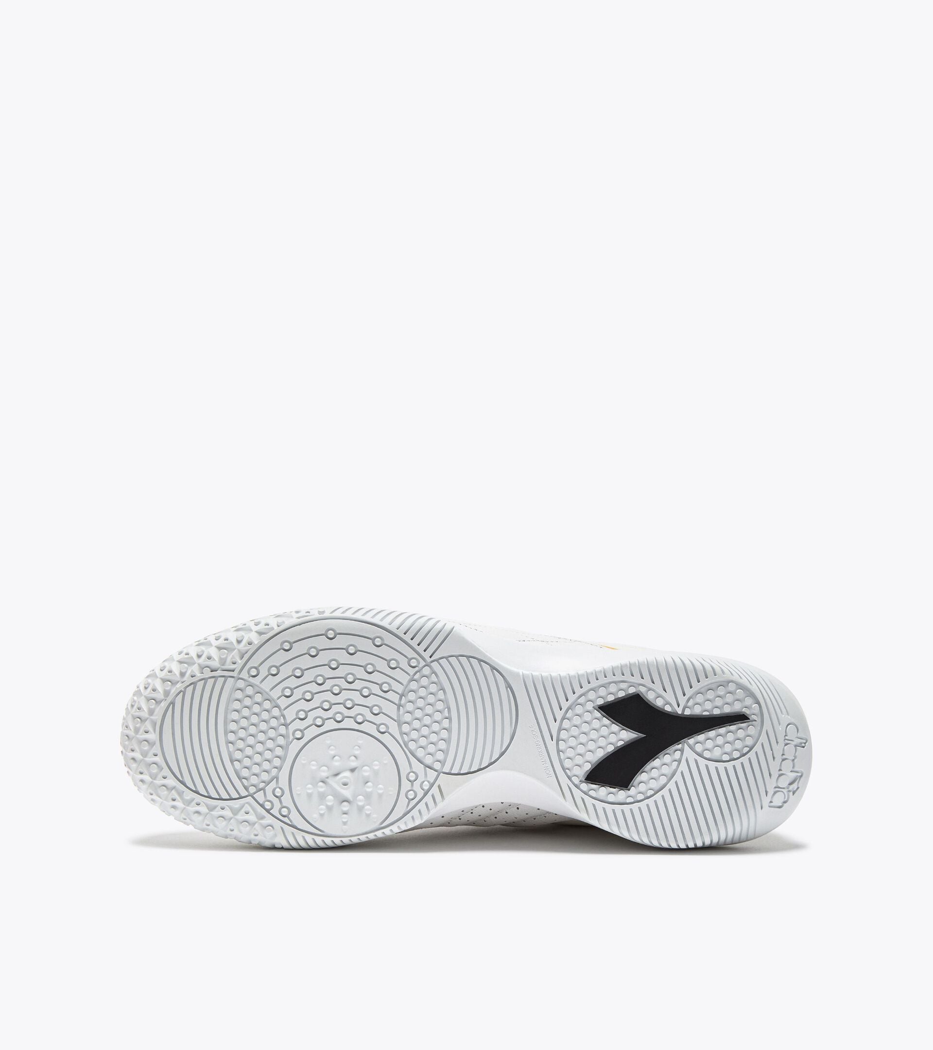 Zapatillas de fútbol Diadora Brasil Sala Elite ID (blanco/negro/oro metalizado)