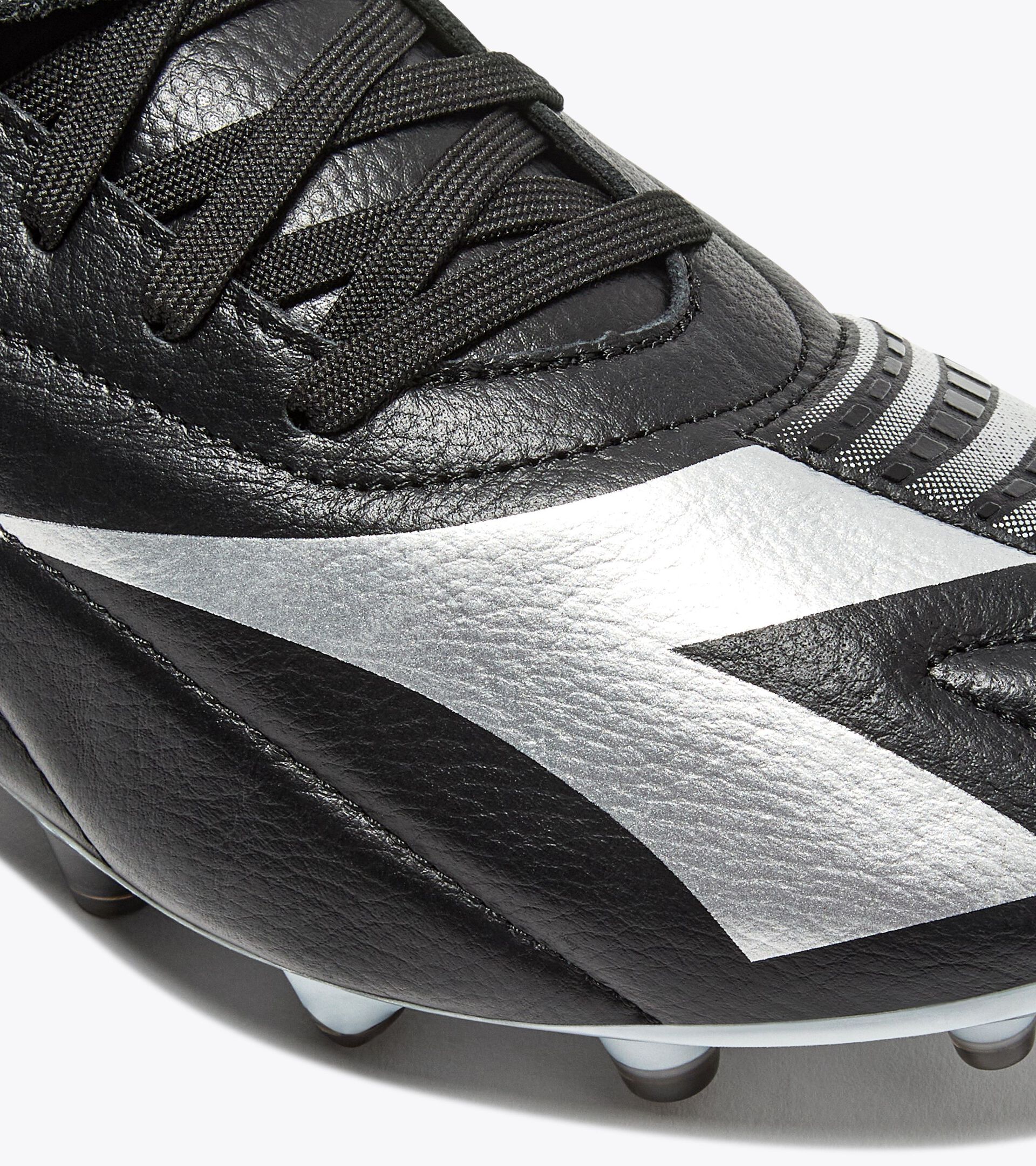 Botas de fútbol Diadora Maximus Elite ITA T SLX (negro/plata DD)