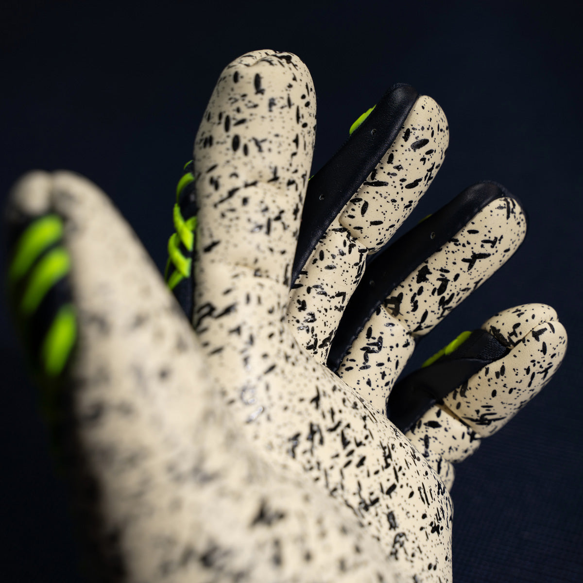 Guantes de portero Uhlsport Prediction Supergrip+ HN