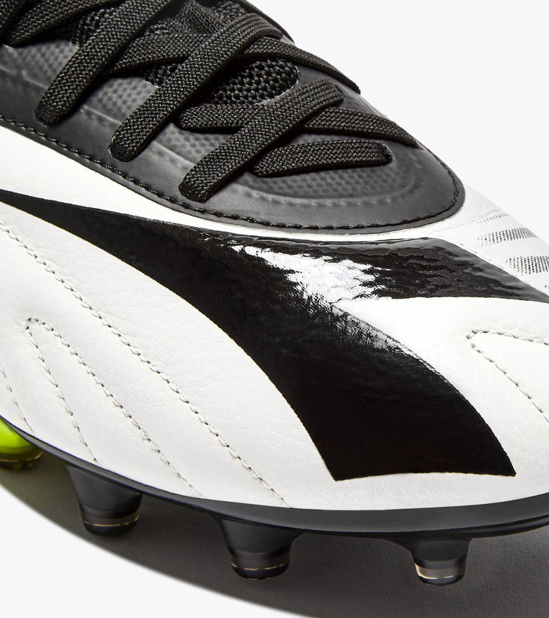 Diadora Maximus Icon SLX Soccer Cleats (black/white/yellow flour DD)