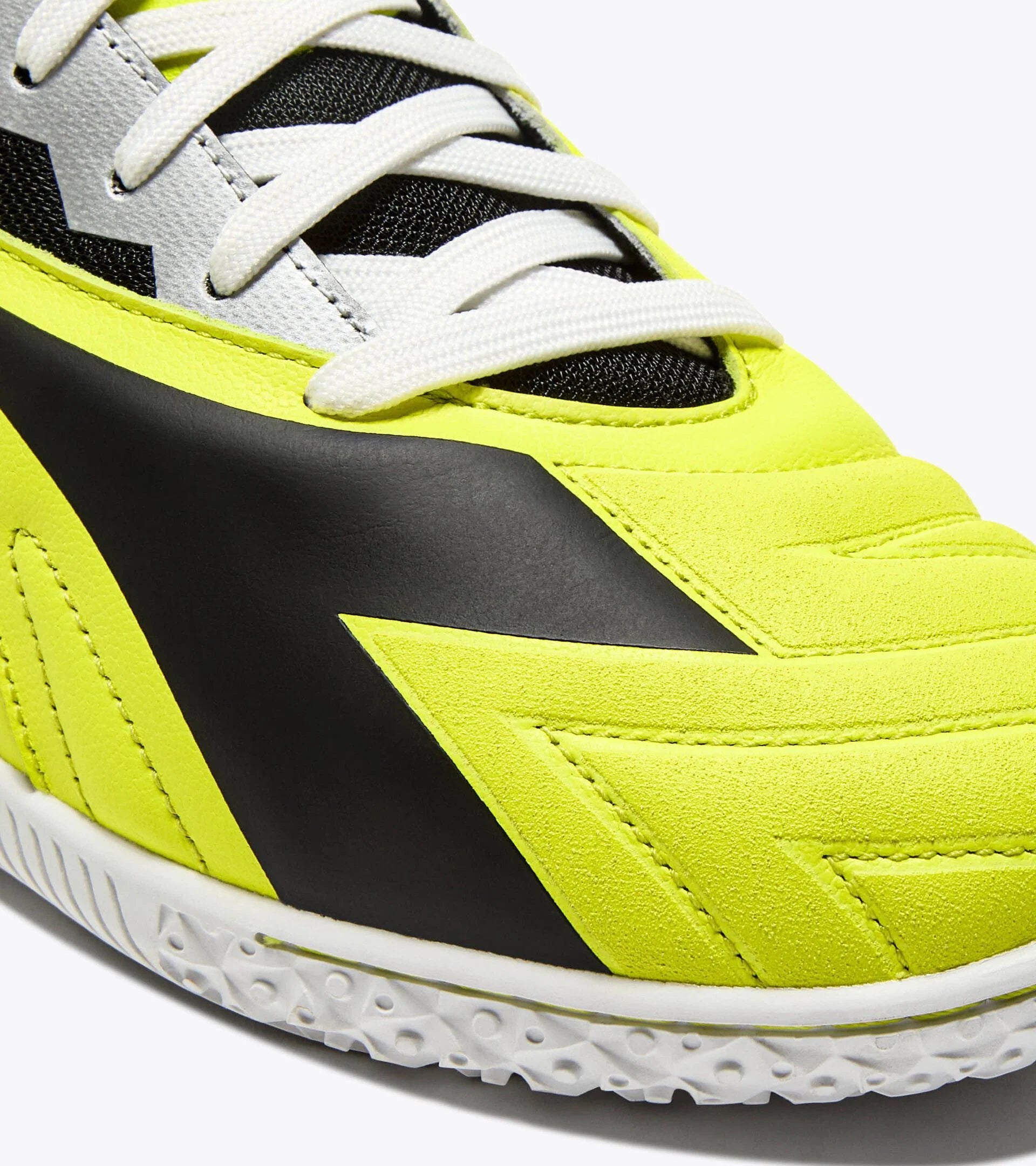 Zapatillas de fútbol Diadora Brasil Icon Sala ID (amarillo fluorescente DD/negro)
