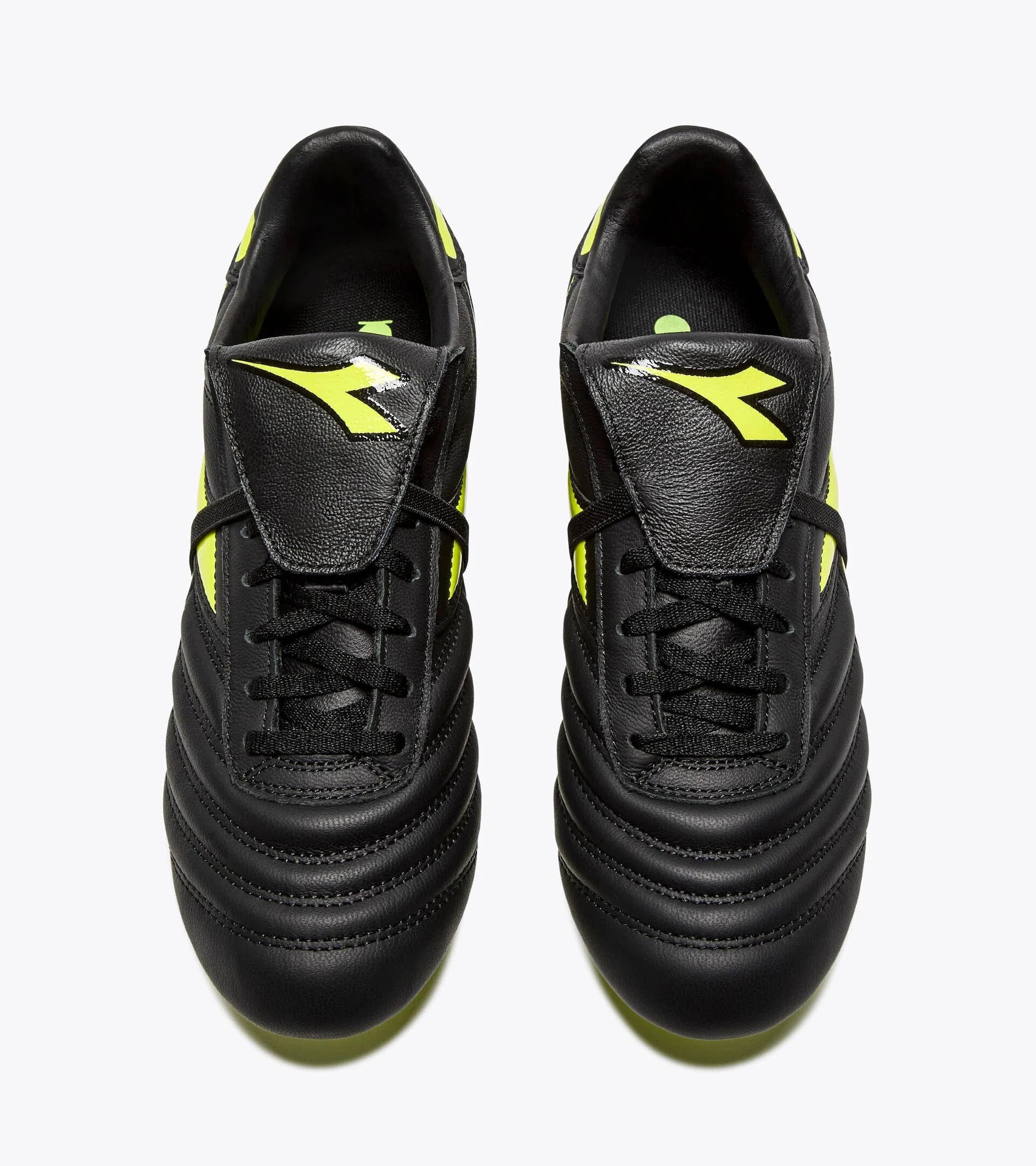 Botas de fútbol Diadora Icon LT T MDPU (negro/amarillo fluorescente)