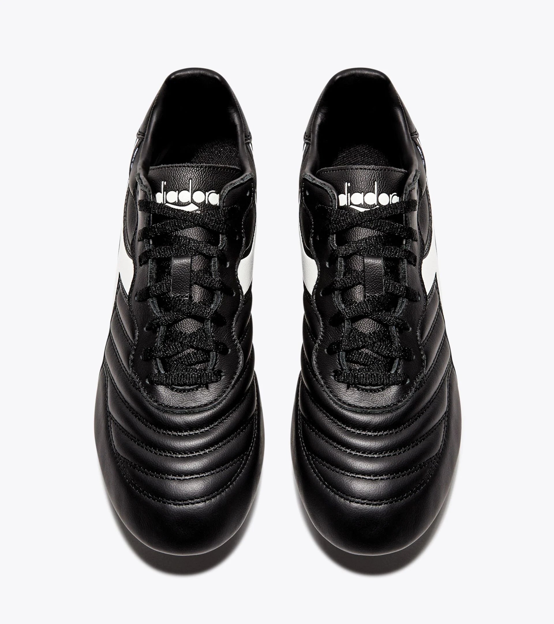 Botas de fútbol Diadora Brasil LT MDPU (negro/blanco)