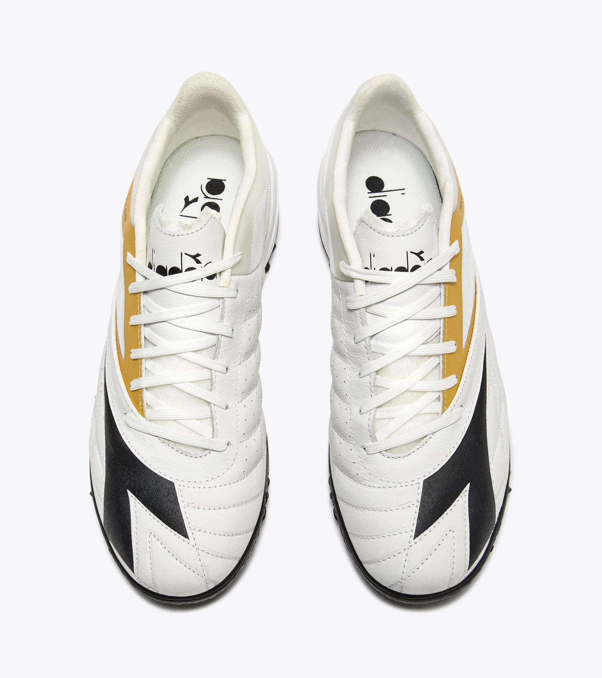 Botas de fútbol Diadora Brasil Sala Elite TF (blanco/negro/oro metalizado)