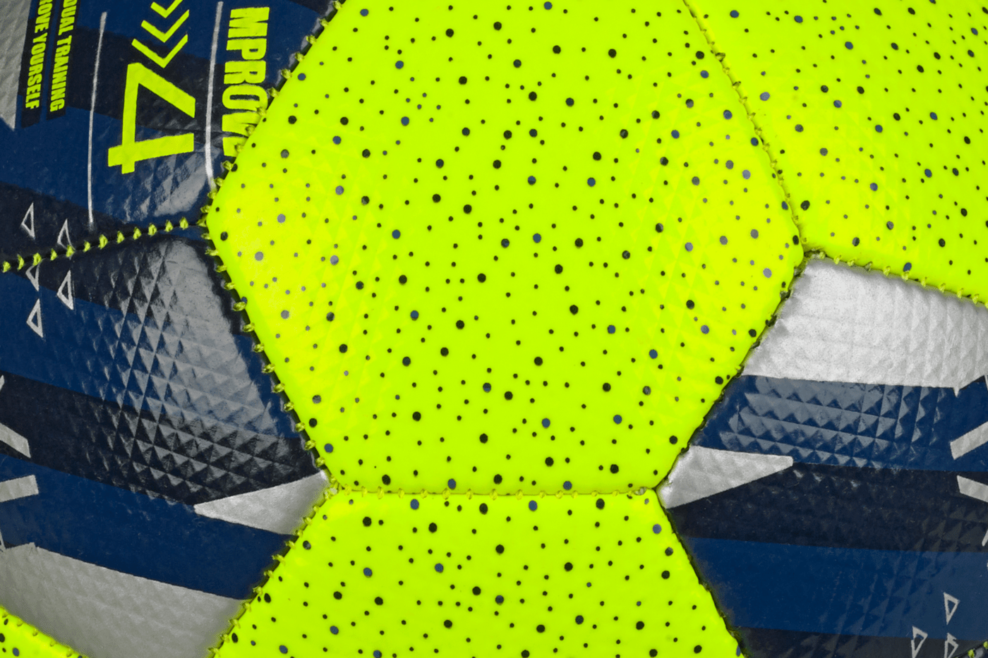 Balón de fútbol Select Street Kicker v24