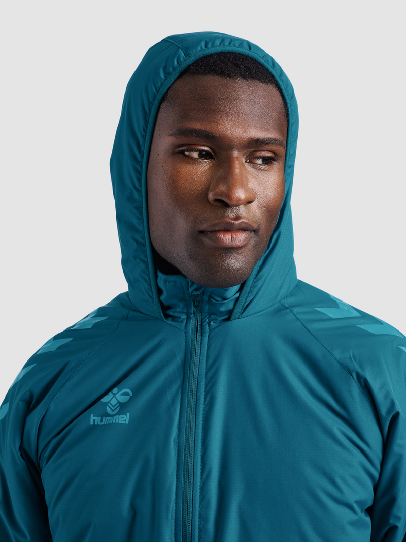 hummel Core XK Bench Jacket
