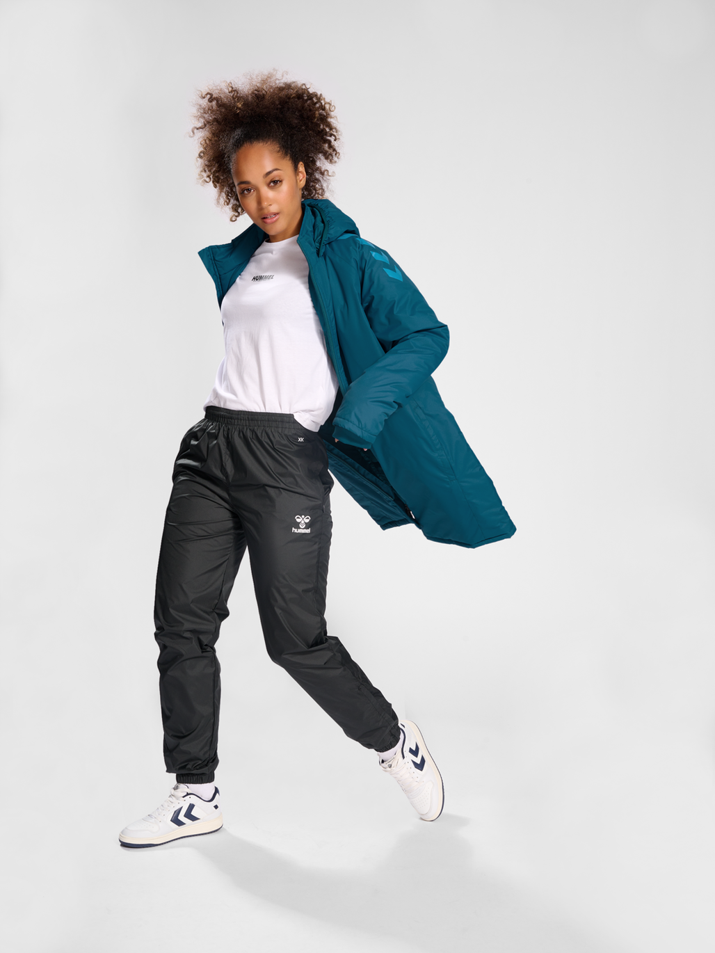 Chaqueta Hummel Core XK Bench