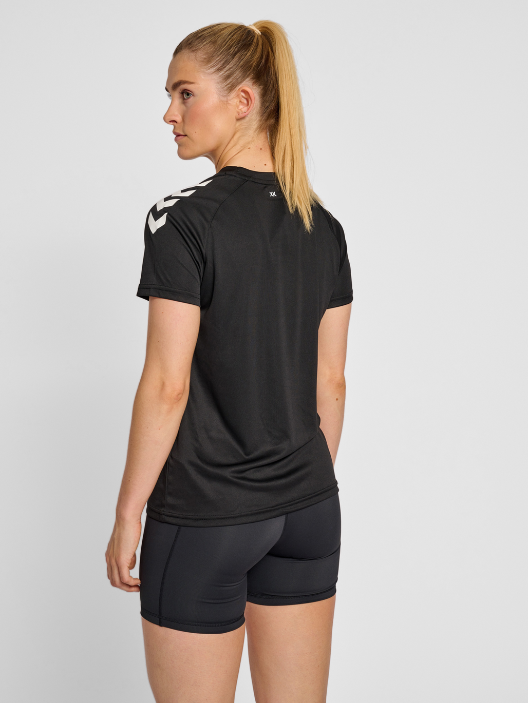 Camiseta hummel Core XK Poly (para mujer)