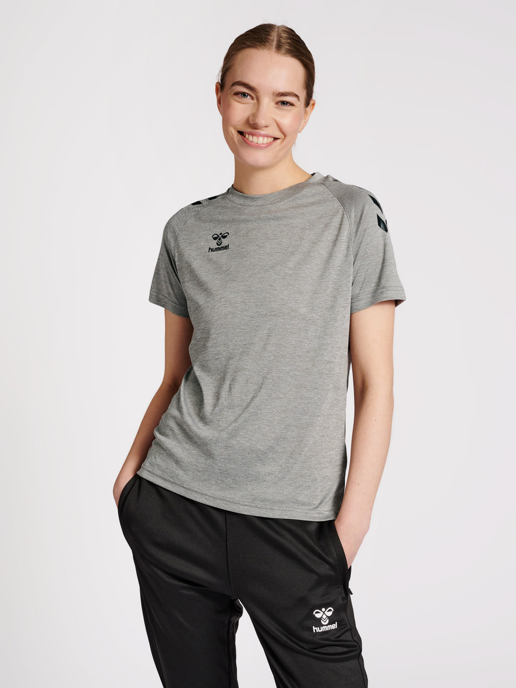 Camiseta hummel Core XK Poly (para mujer)