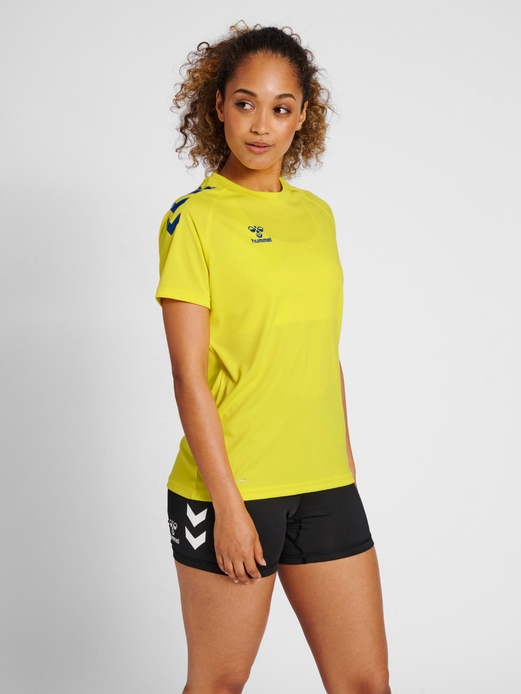 Camiseta hummel Core XK Poly (para mujer)