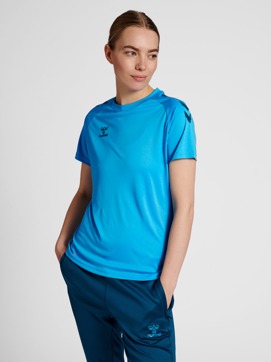Camiseta hummel Core XK Poly (para mujer)