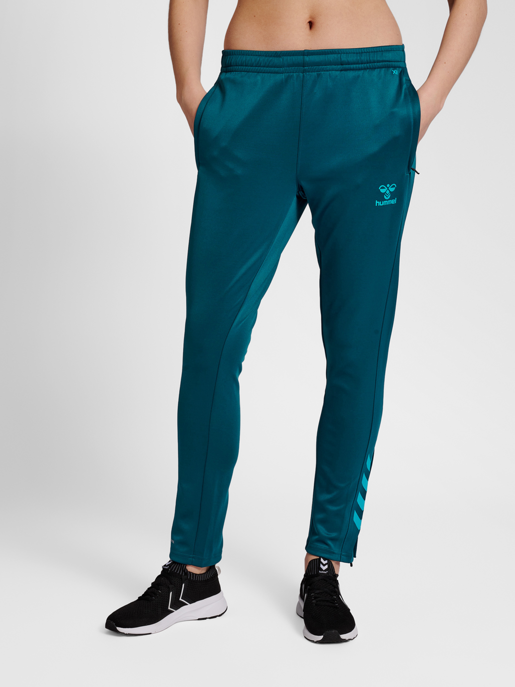 Pantalones hummel Core XK Poly (de mujer)