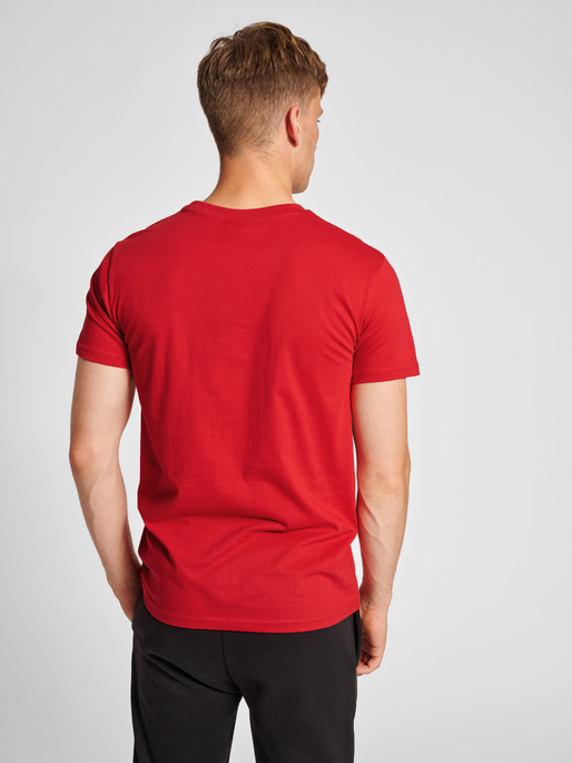 Camiseta básica roja de manga corta hummel (para hombre)