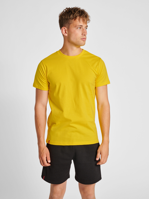 Camiseta Hummel roja de manga corta y corte pesado (para hombre)