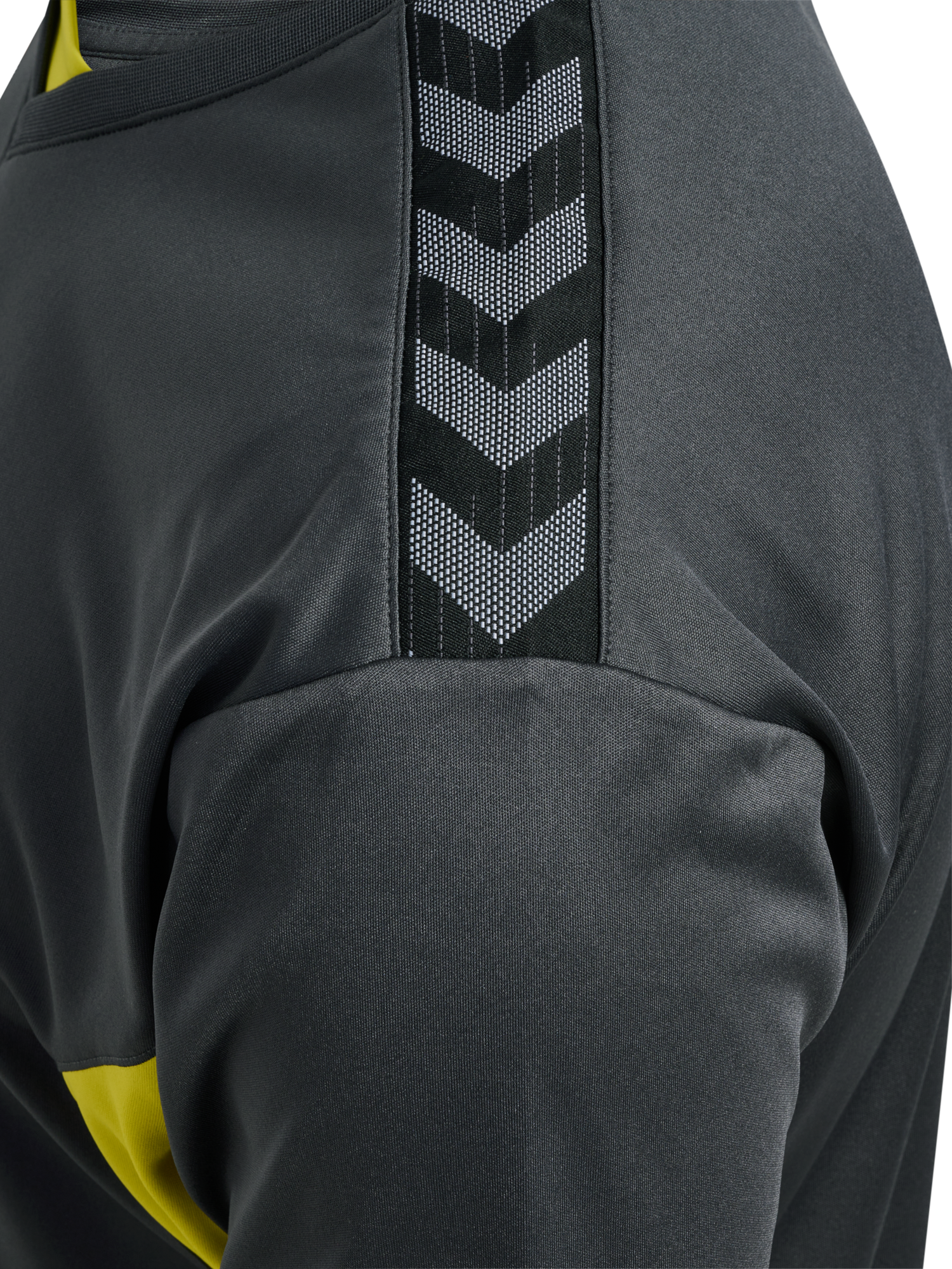 hummel Authentic 24 PL SS Jersey (adult)-Soccer Command