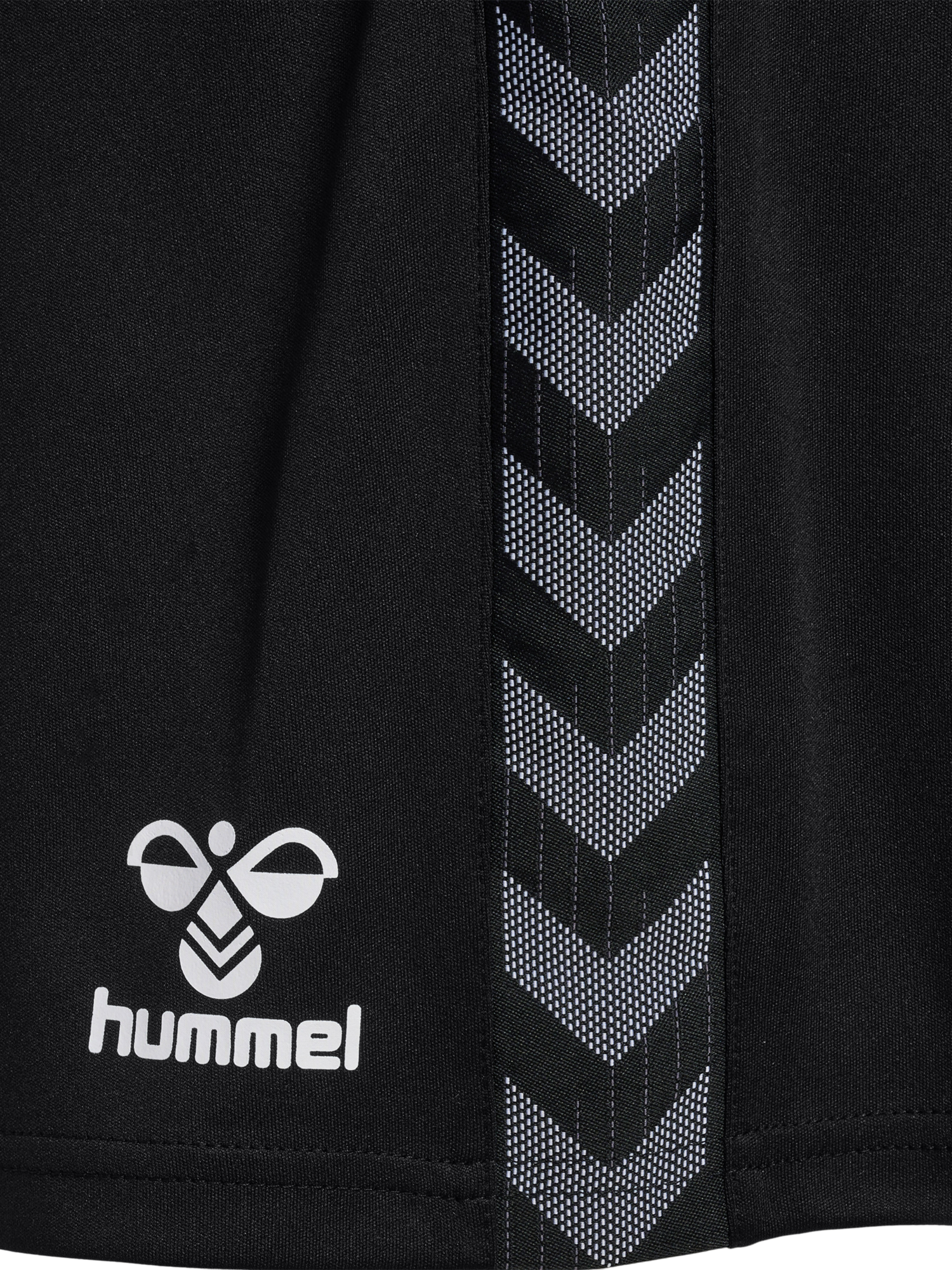 hummel Authentic 24 PL Shorts (adult)-Soccer Command