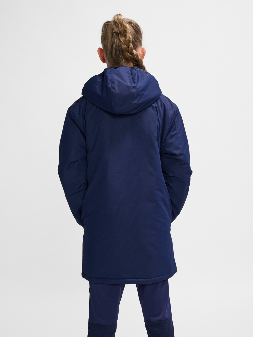 Chaqueta hummel Authentic 24 Bench