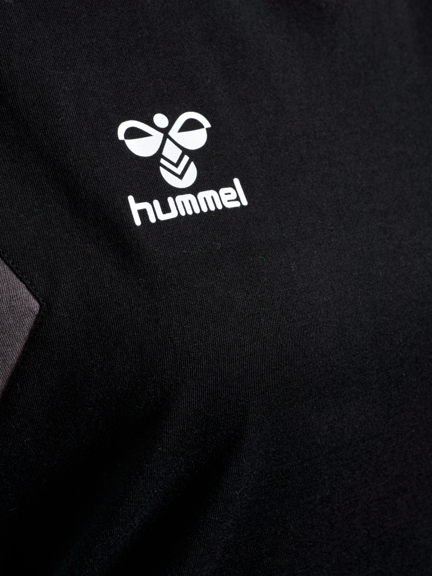 hummel Authentic 24 CO SS Tee (women's)-Soccer Command