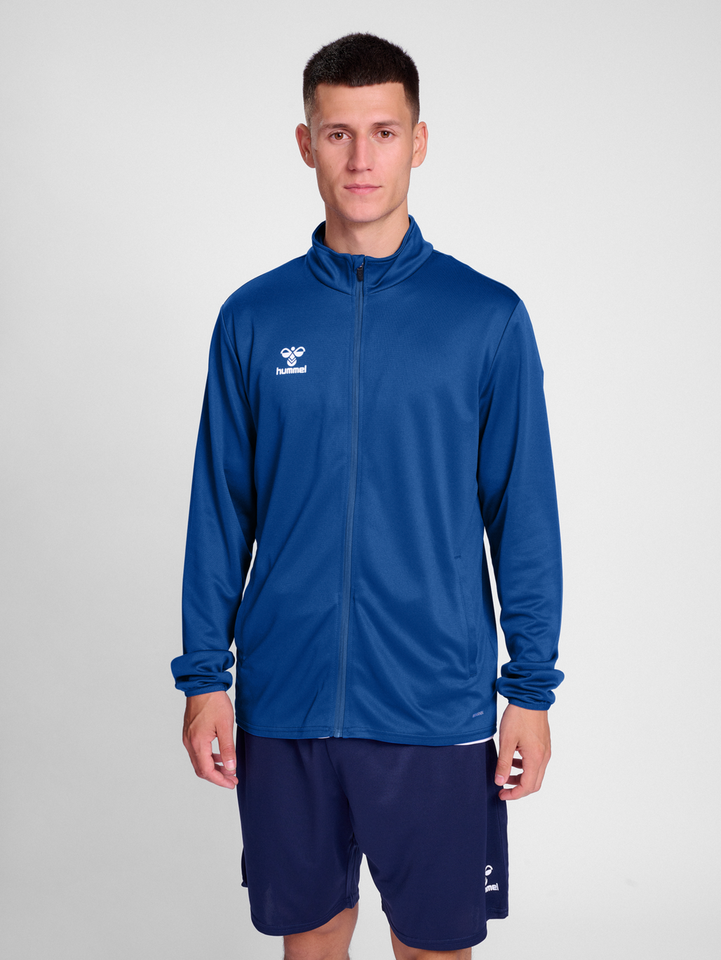 Chaqueta deportiva Hummel Essential 24