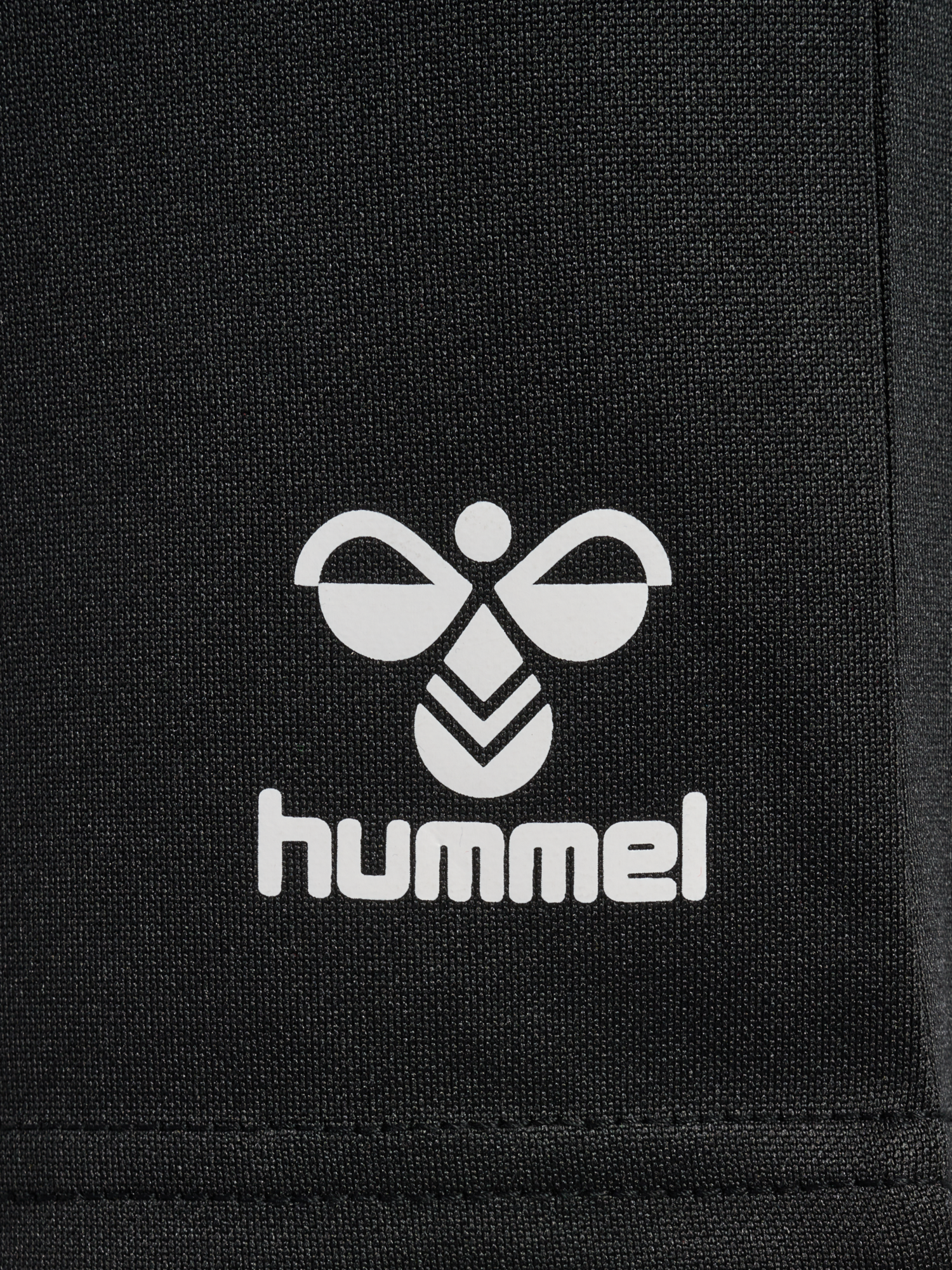 hummel Essential 24 Training Shorts-Soccer Command