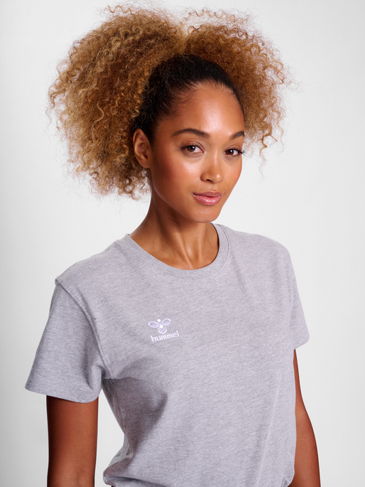 Camiseta hummel Go 2.0 SS (de mujer)