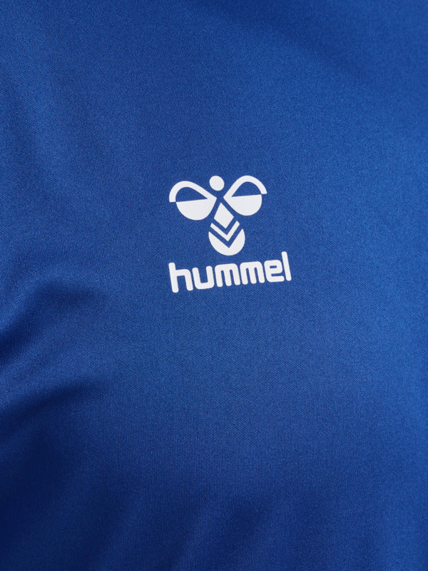 Conjunto con el logotipo de Hummel (adulto)