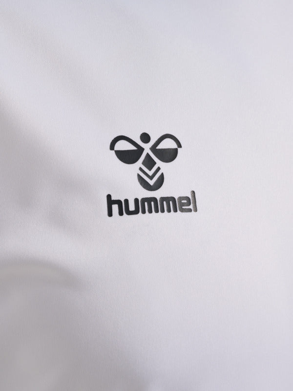 Conjunto con el logotipo de Hummel (adulto)