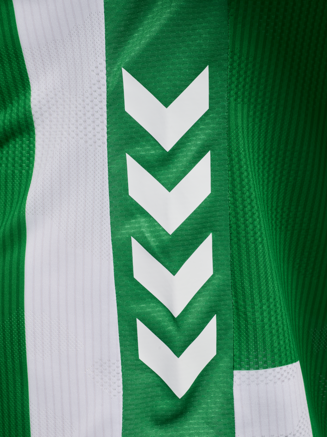 hummel Camiseta 25/26 Real Betis Balompié Primera Equipación