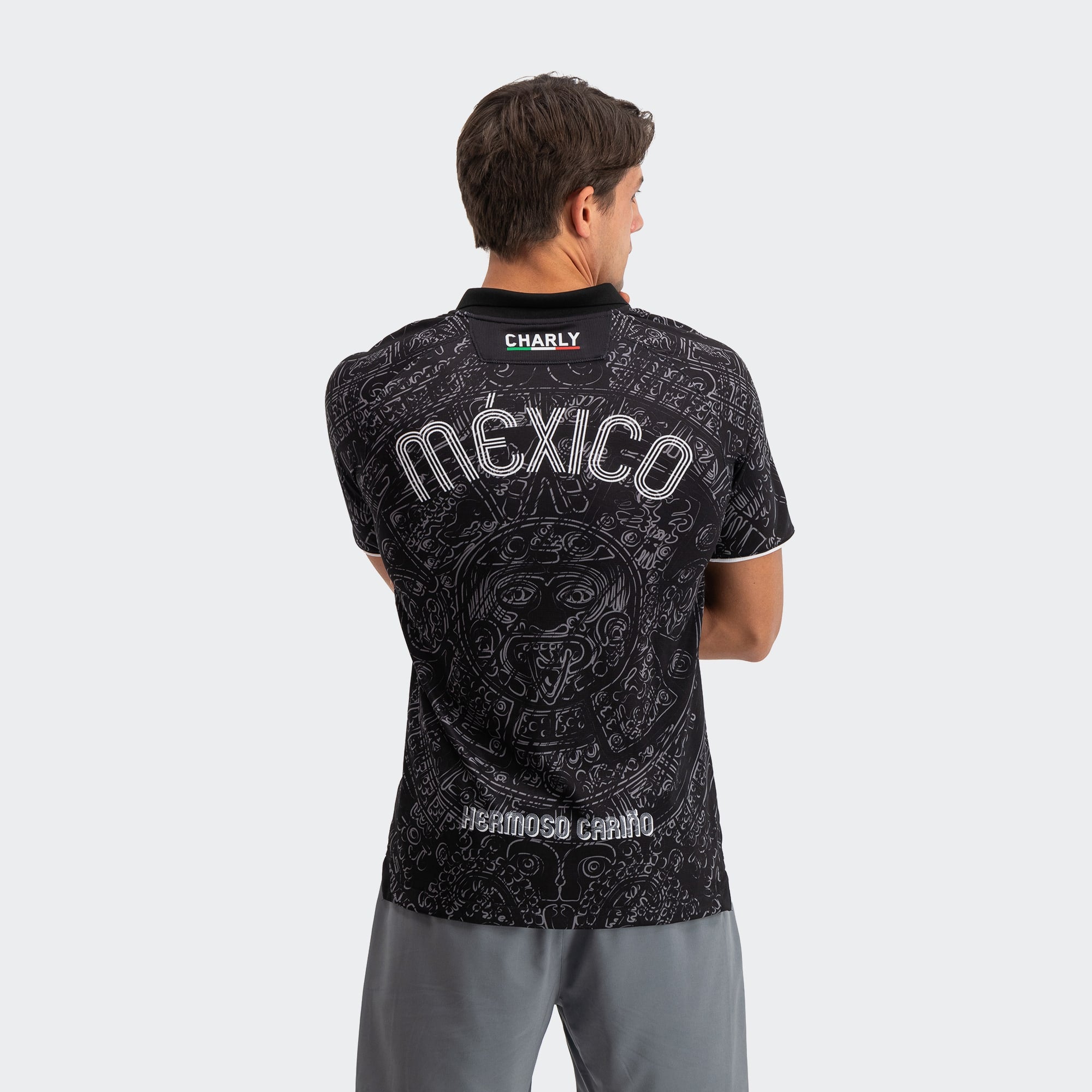 Camiseta Charly Mexico Azteca Heritage (negra) 