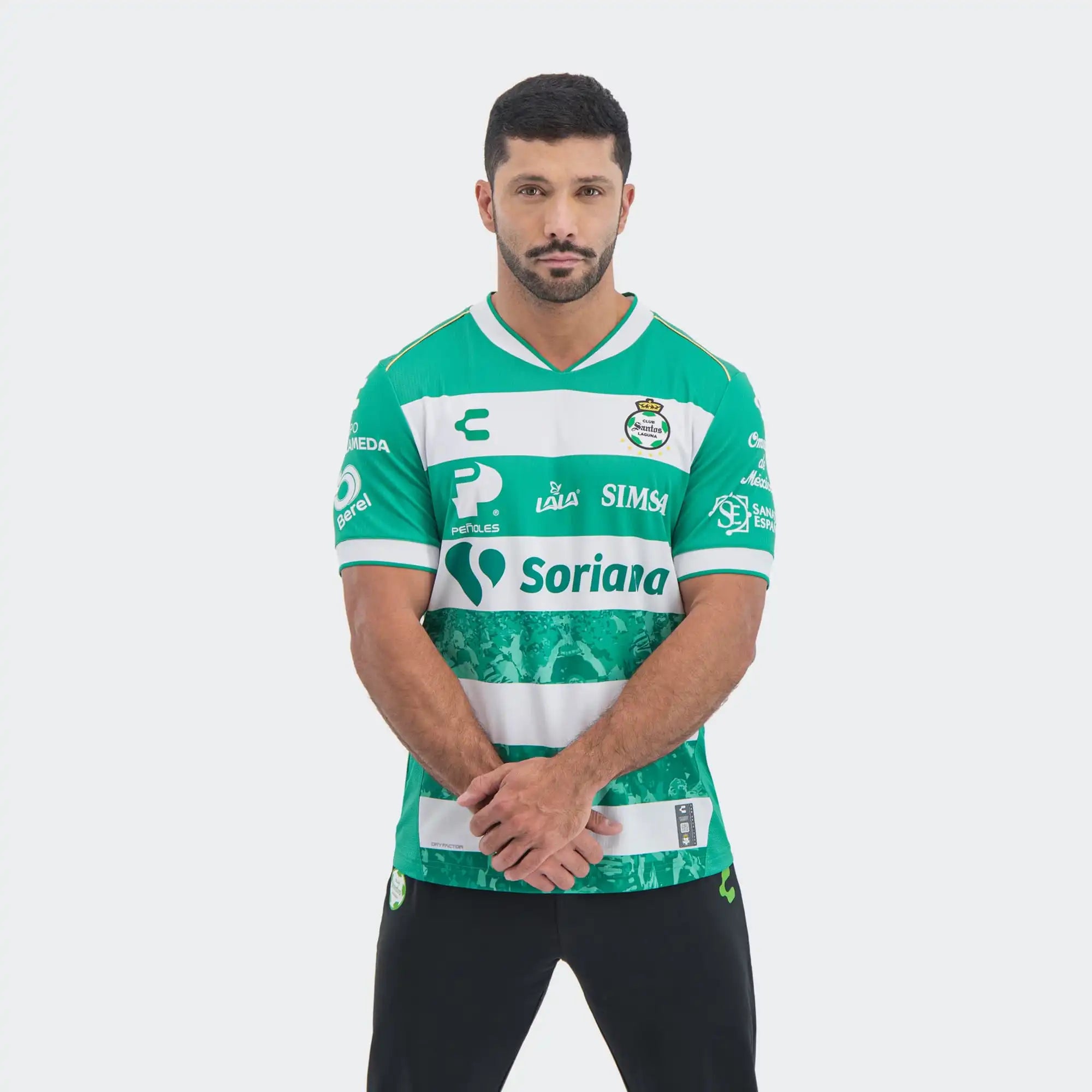 Camiseta de local de Charly Santos Laguna 25/26 