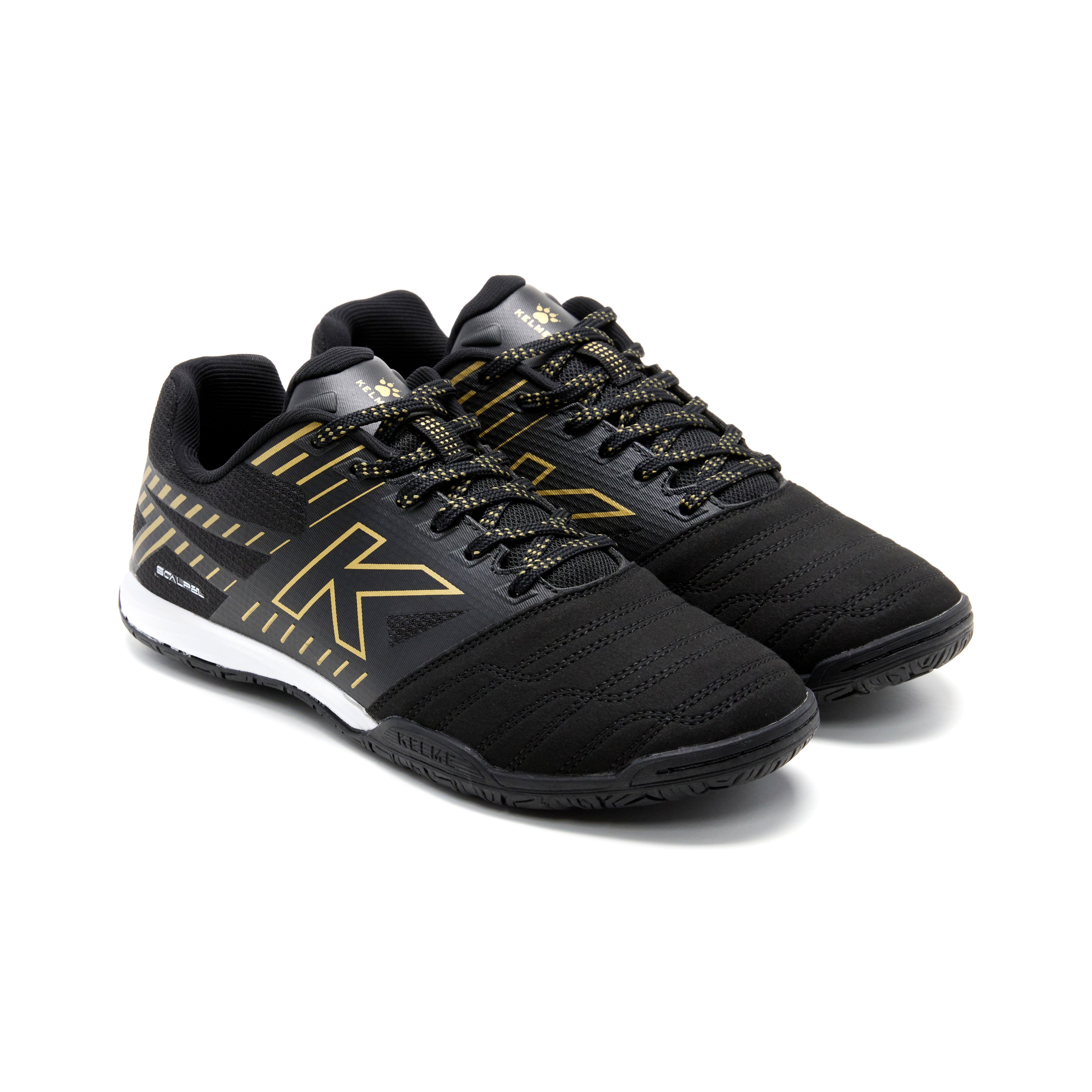 Zapatillas de fútbol sala Kelme Scalpel (negro/dorado) 