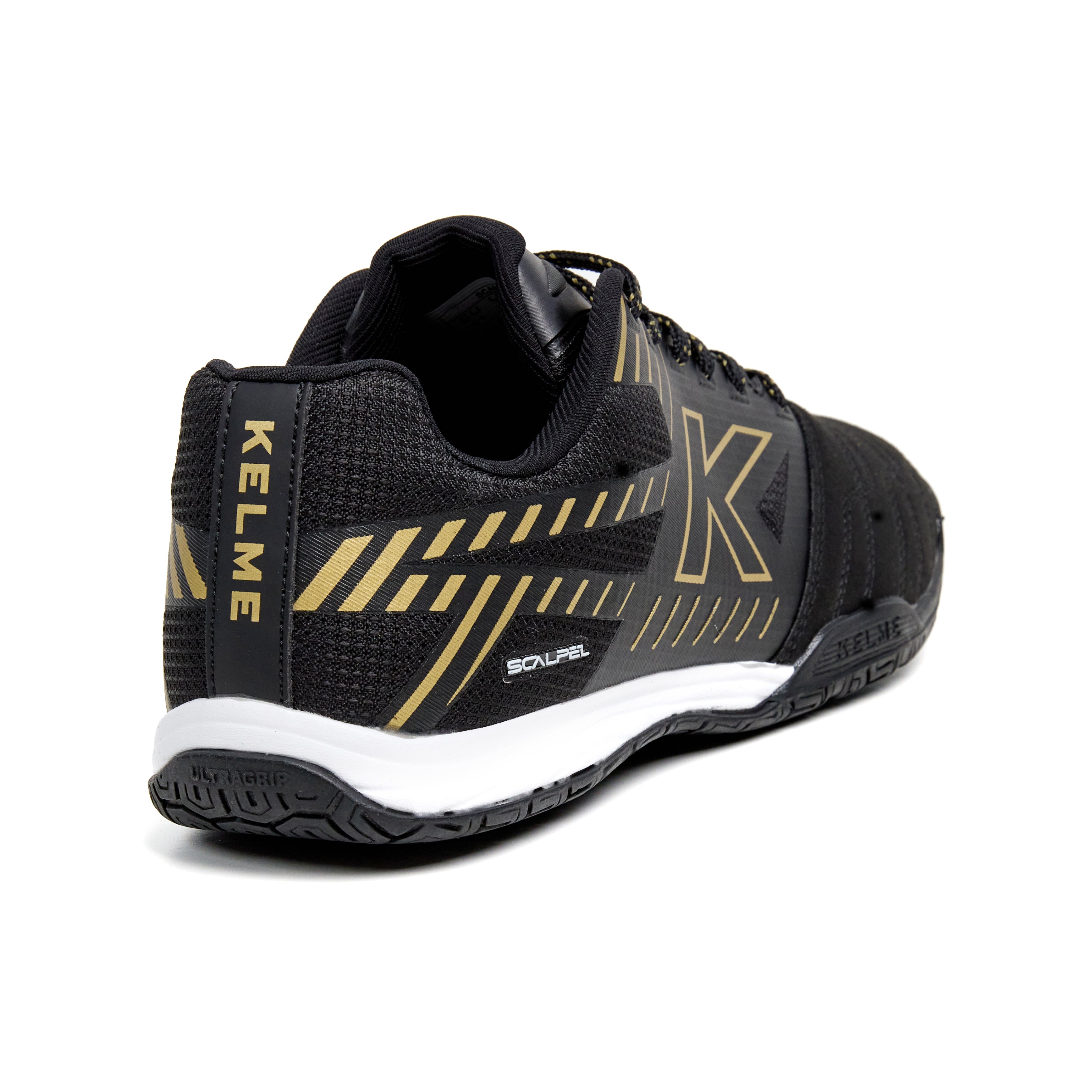 Kelme Scalpel Futsal Shoes (black/gold)