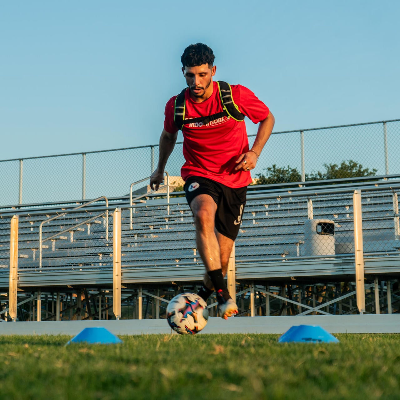 Chaleco ligero Slim Weight de Soccer Innovations