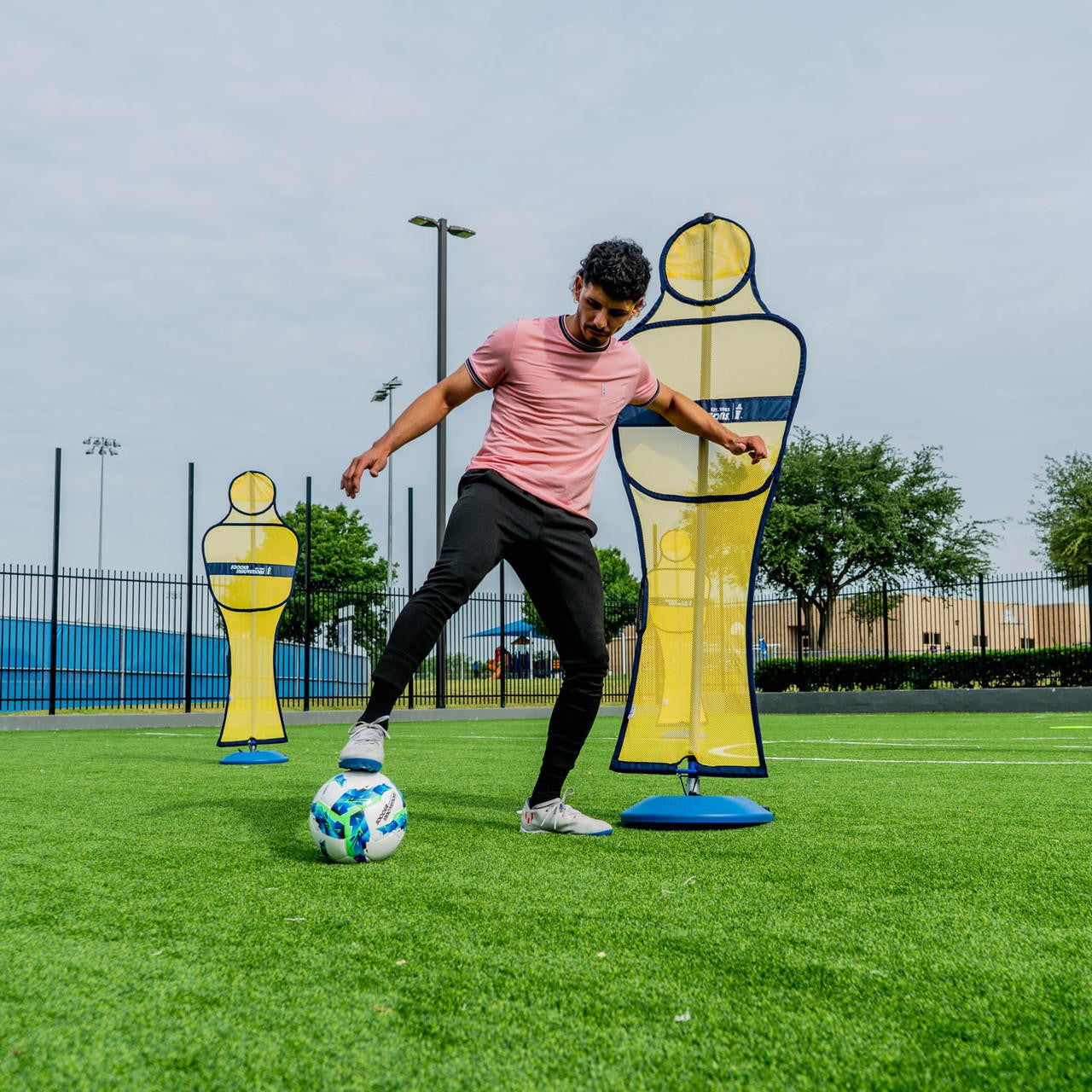 Maniquíes de césped artificial para pared de fútbol de Soccer Innovations (Juego de 4)