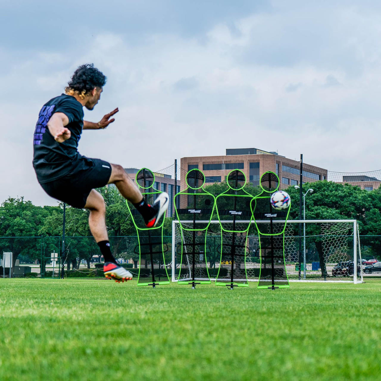 Maniquí de pared de fútbol de club de Soccer Innovations (juego de 4)