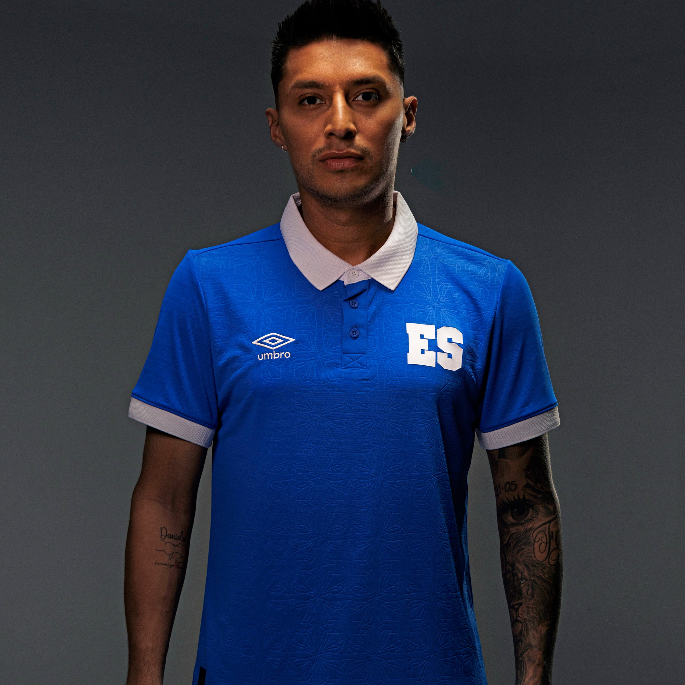 【希少・美品】 UMBRO アンブロ エルサルバドル代表 ユニフォーム Umbro 25/26 El Salvador Home Jersey
