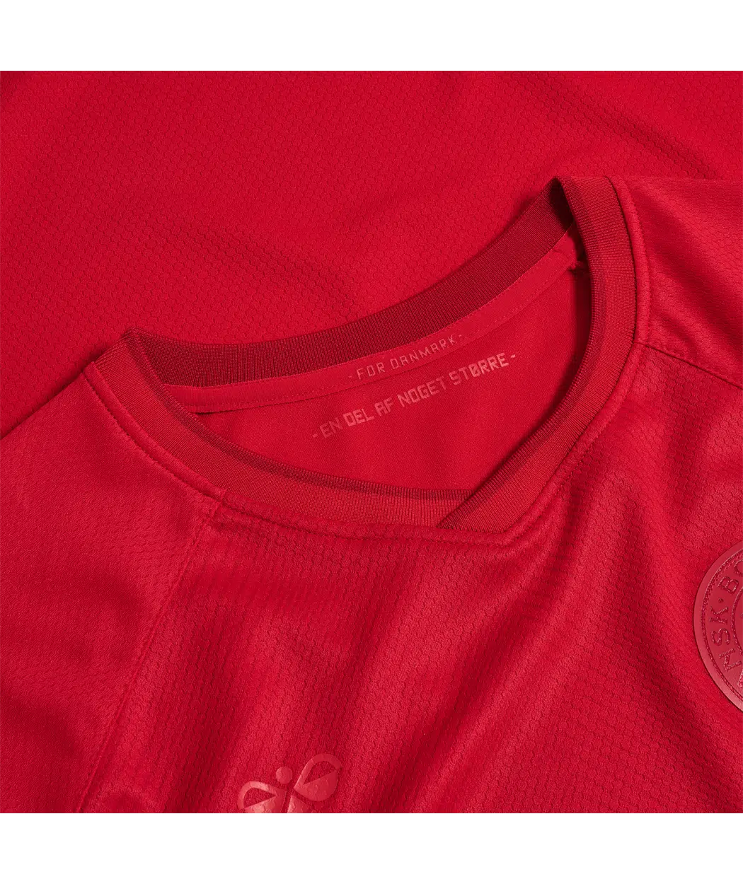 2022 hummel Denmark World Cup Replica Home L/S Jersey (adult)-Soccer Command