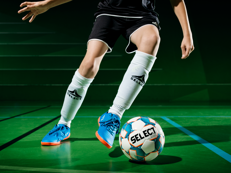 Select Futsal Talento v18 Ball-Soccer Command